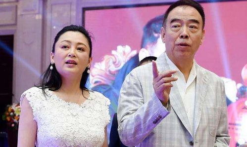 黄渤请众星聚餐 陈凯歌陈红坐主桌